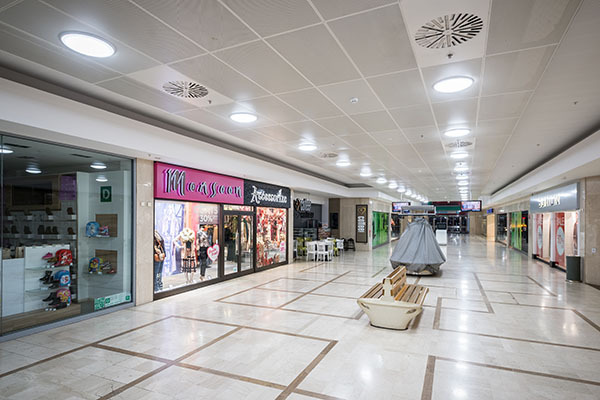 Broadway Shopping Centre